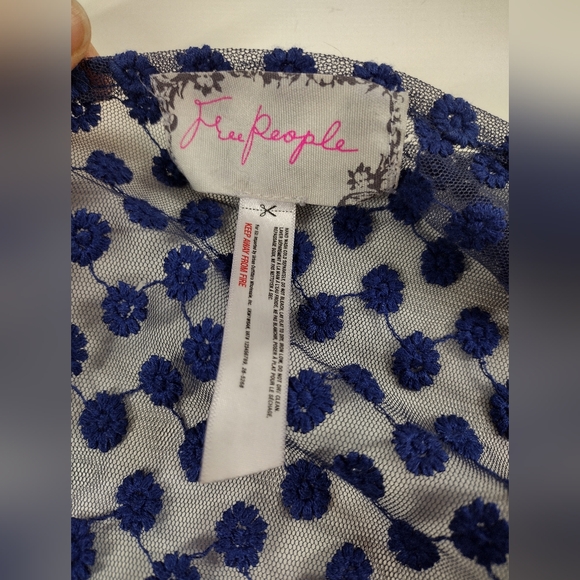 Free People Navy Embroidered Poncho With Crochet Trim - Picture 5 of 8